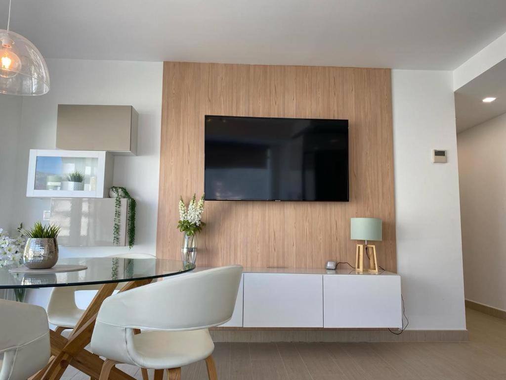 Brisa Puerto Marina Apartments Benalmádena Eksteriør billede